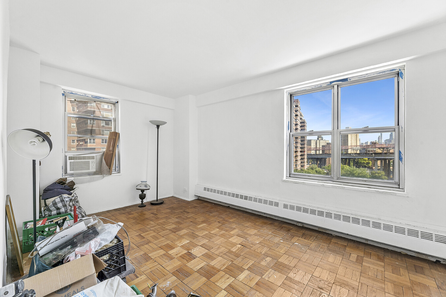 457 FDR Drive A1002