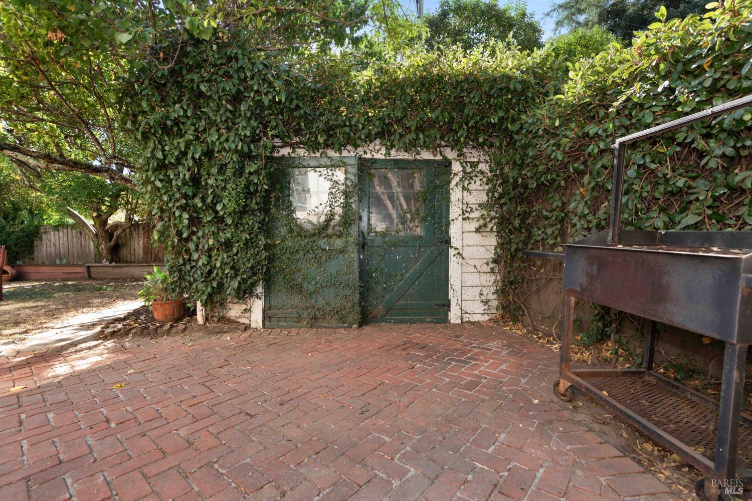 13 Morningside Dr