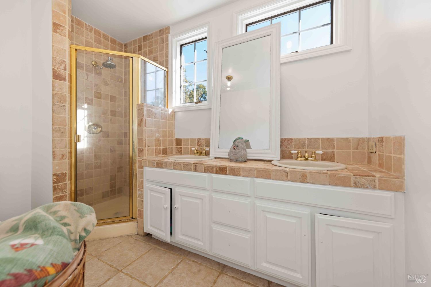 13 Morningside Dr