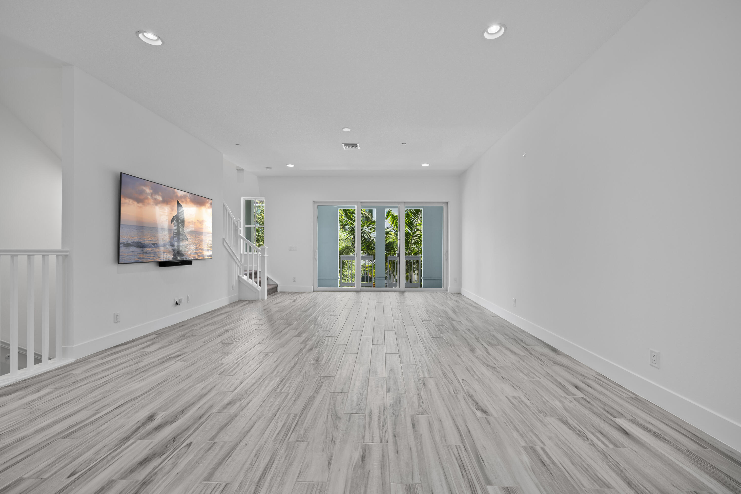 5210 Beckman Ter