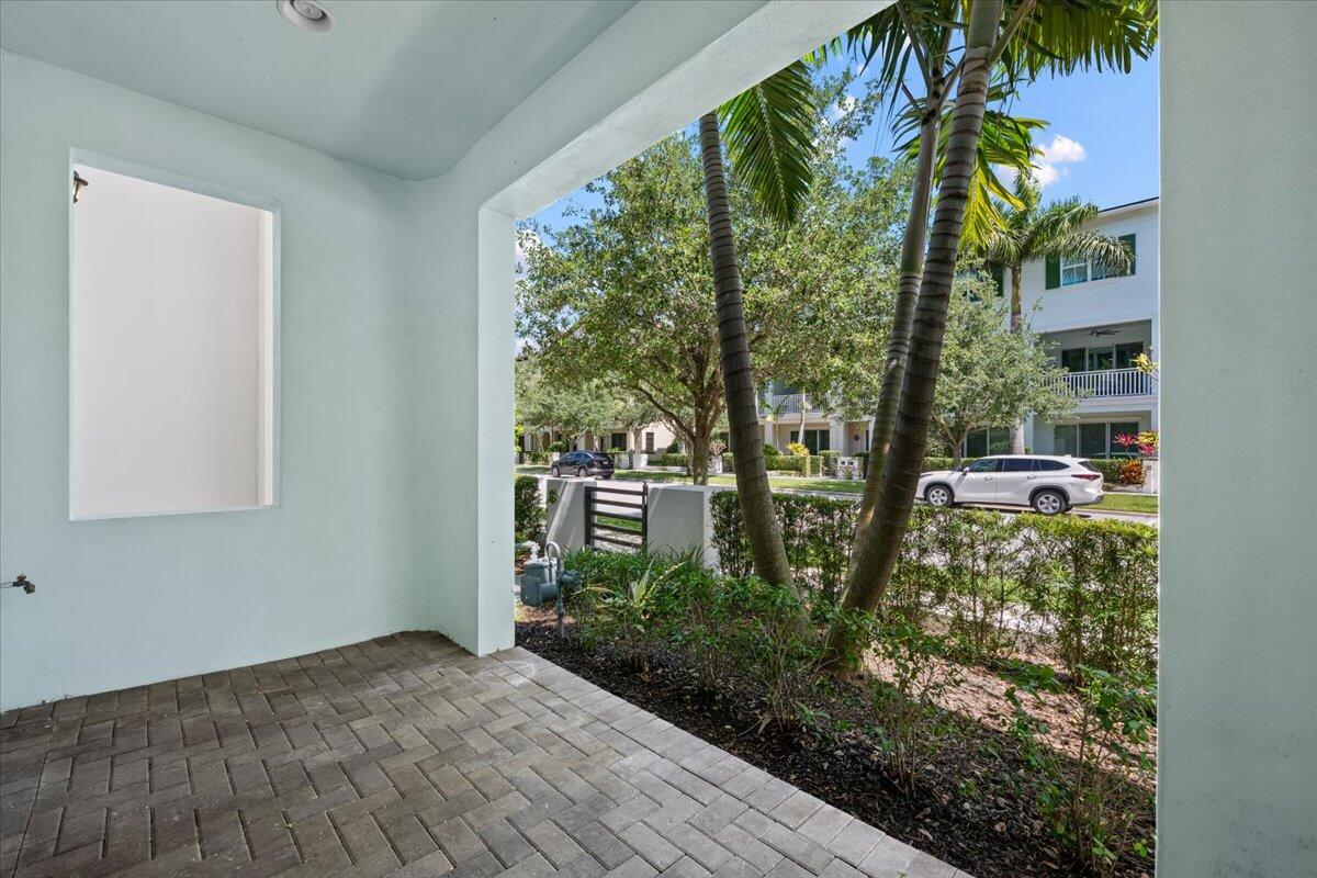 5210 Beckman Ter
