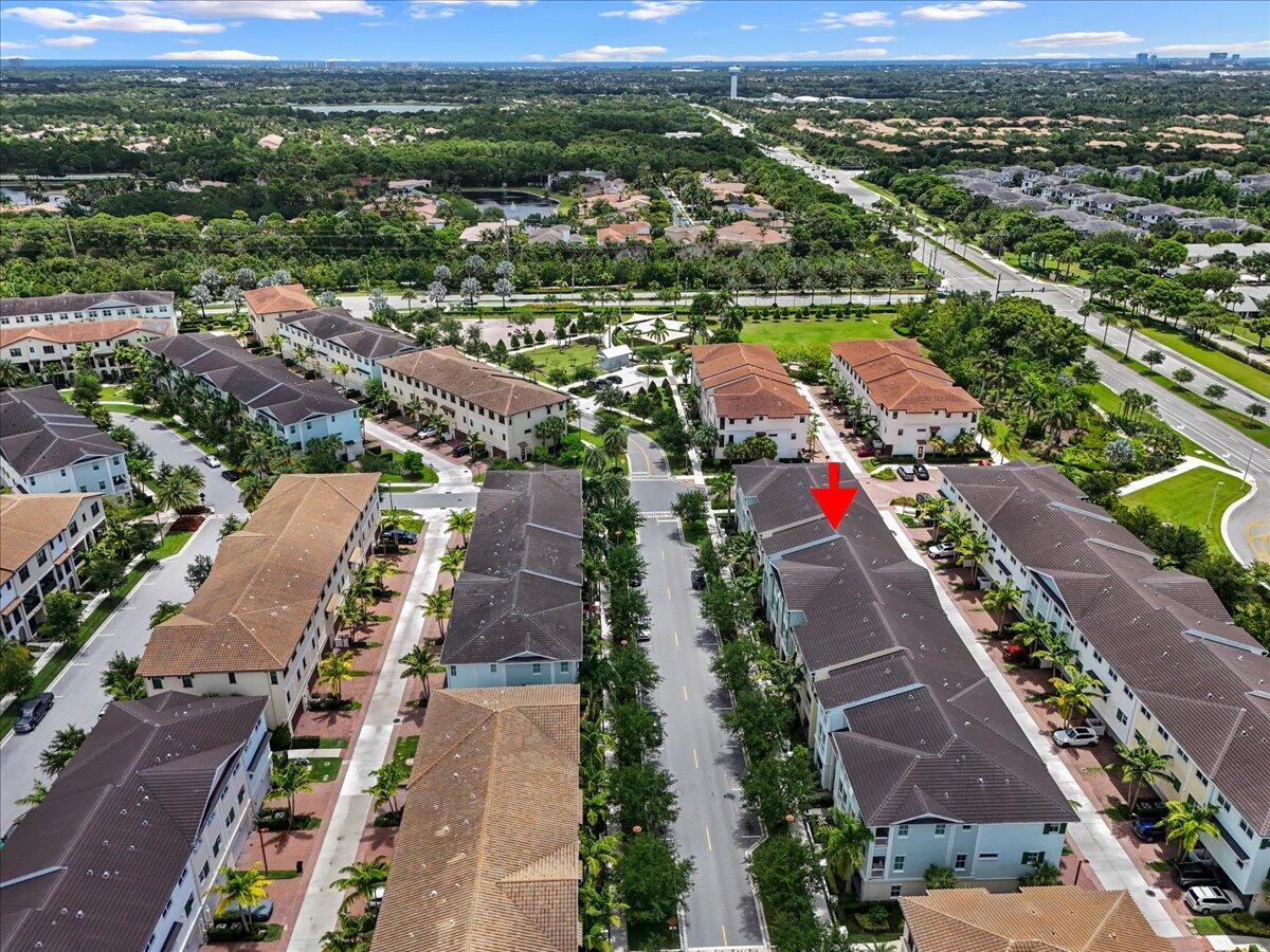 5210 Beckman Ter