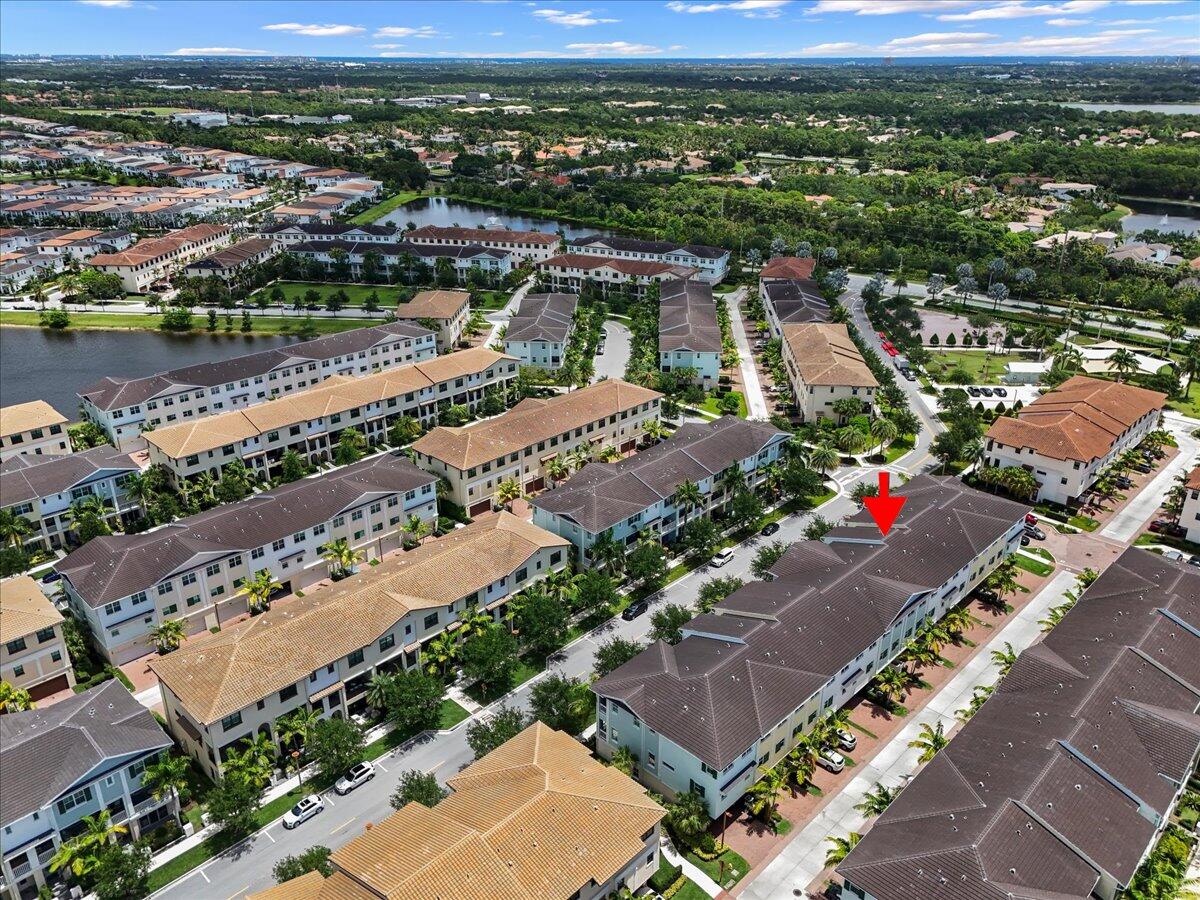 5210 Beckman Ter