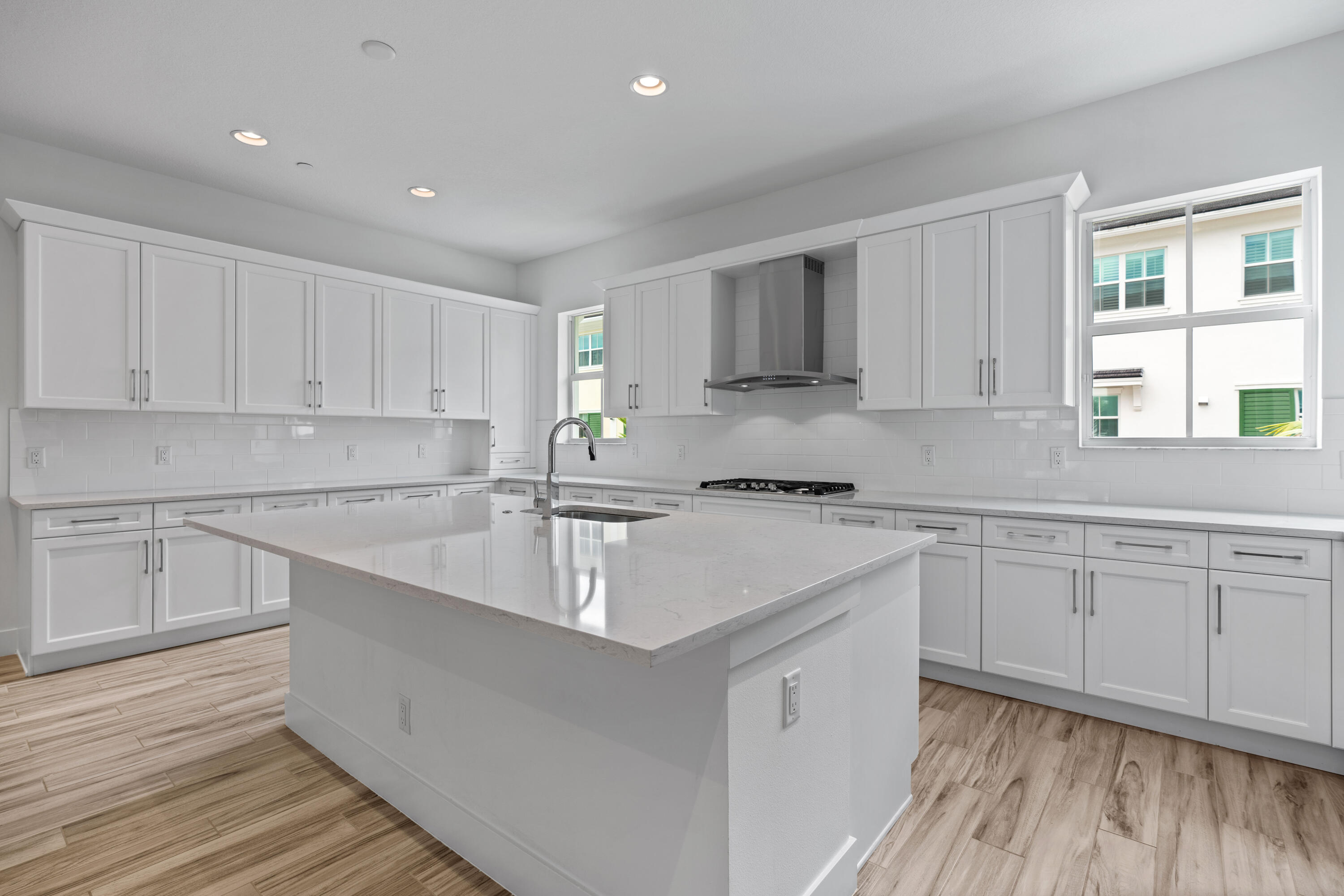 5210 Beckman Ter