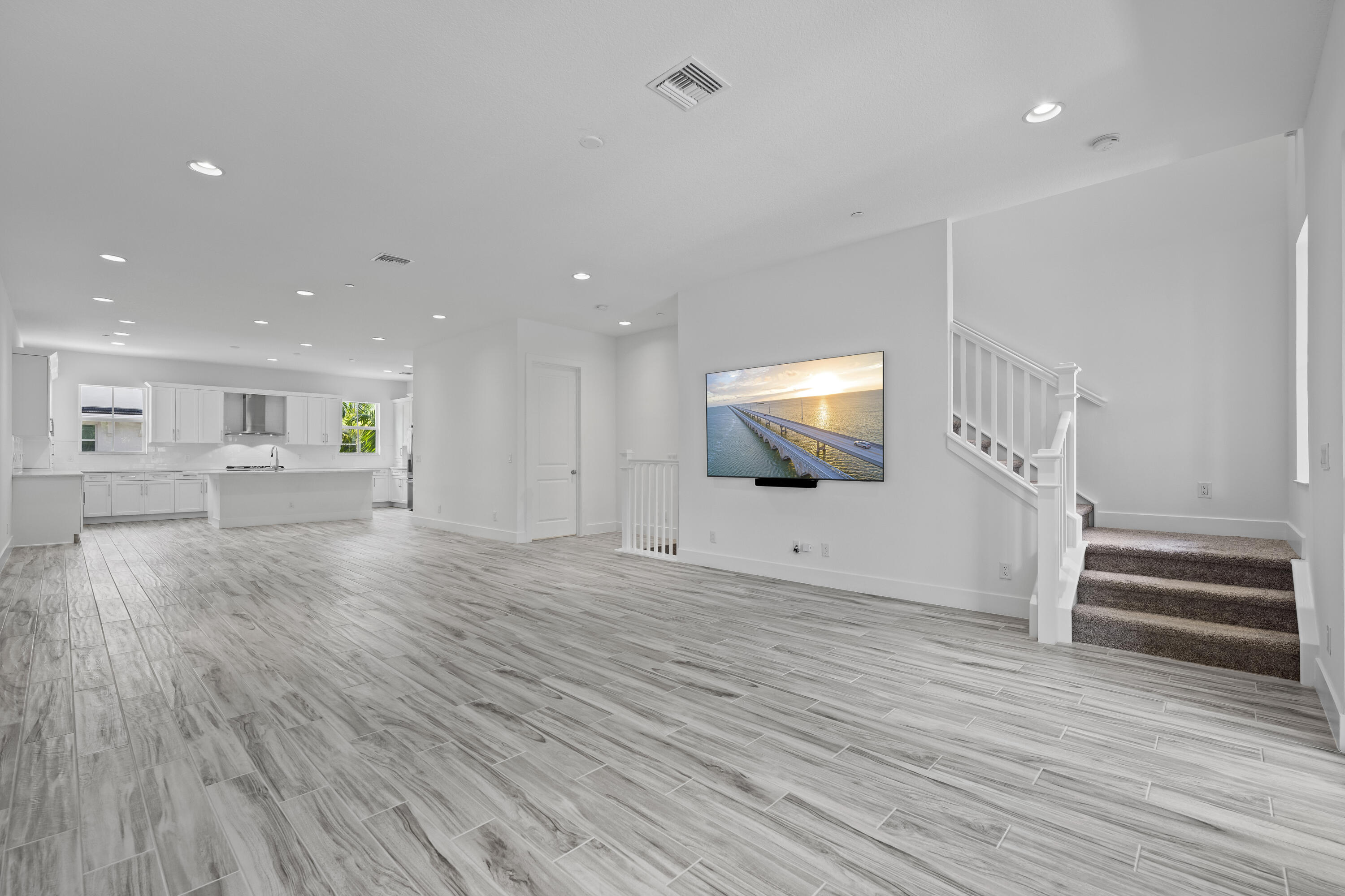 5210 Beckman Ter