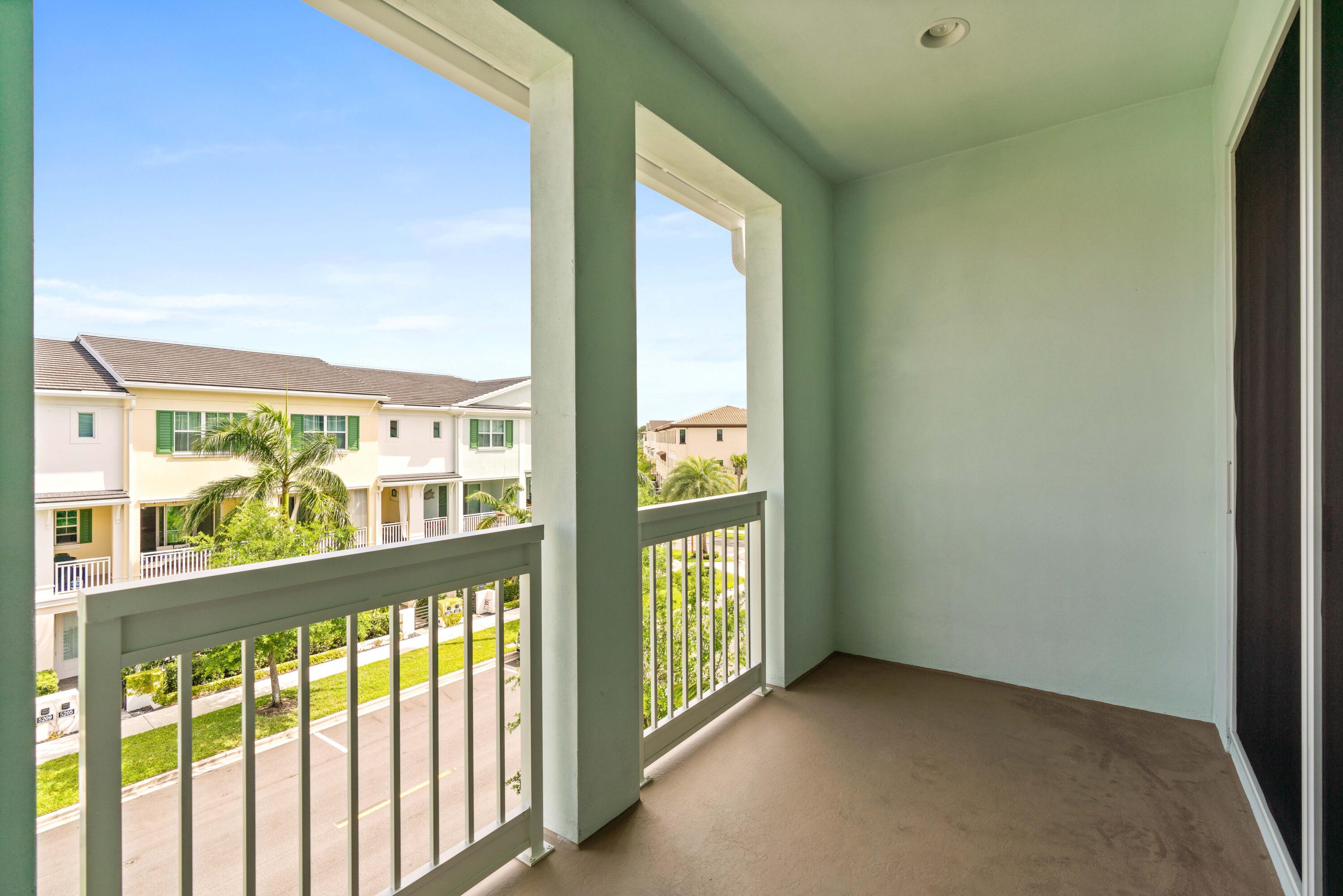 5210 Beckman Ter