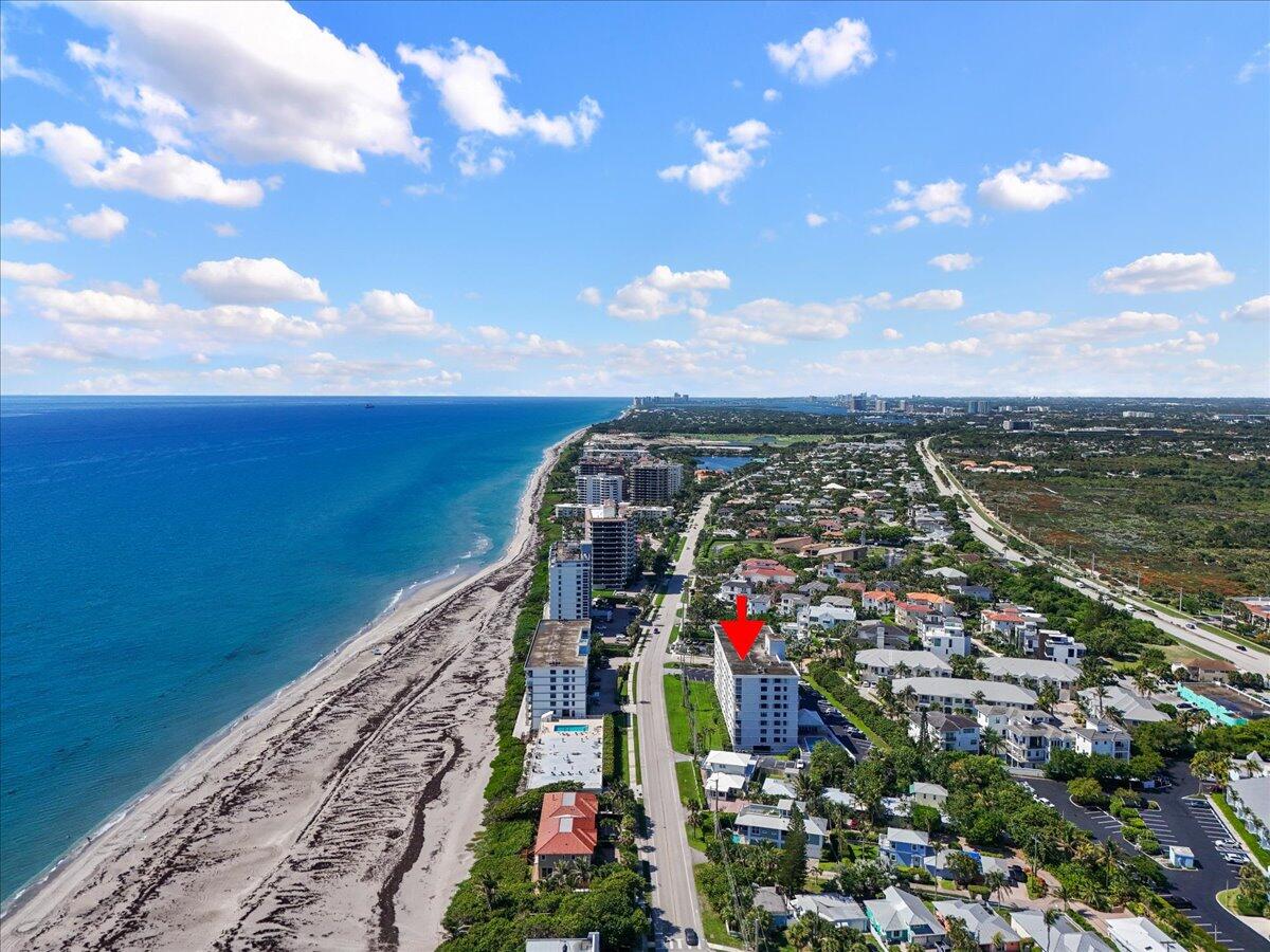 911 Ocean Drive 506