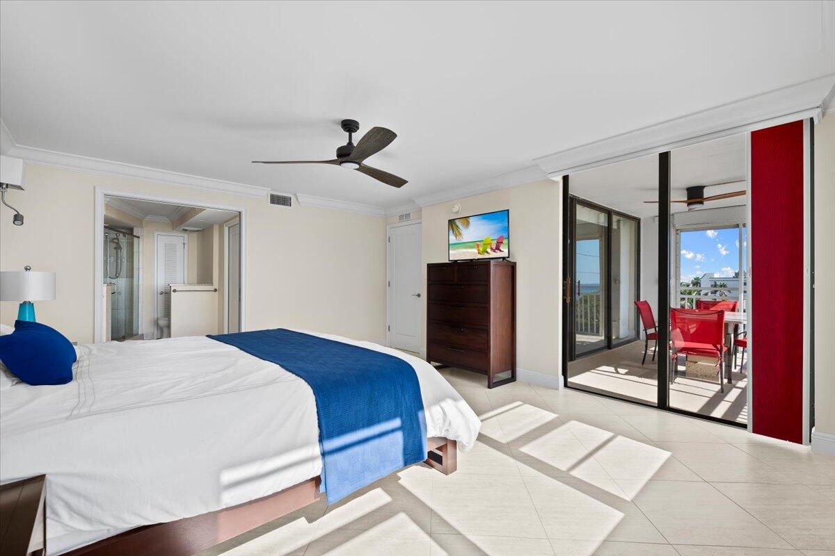 911 Ocean Drive 506