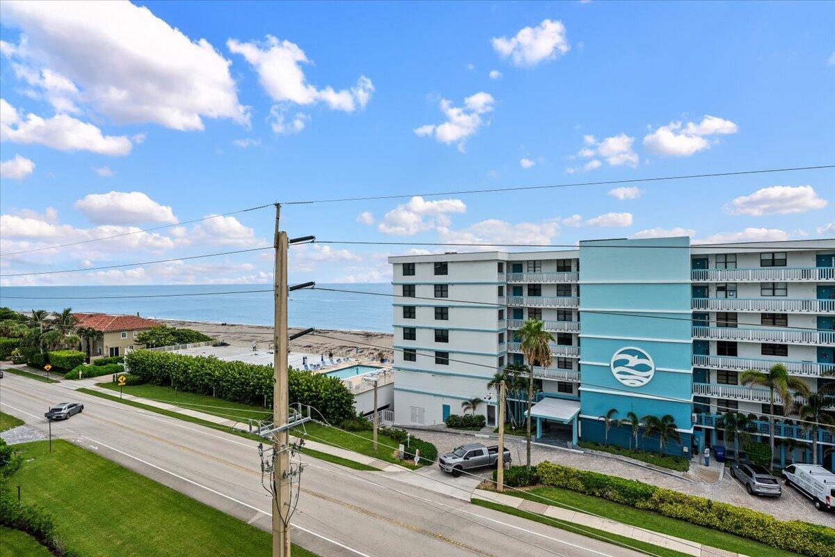 911 Ocean Drive 601