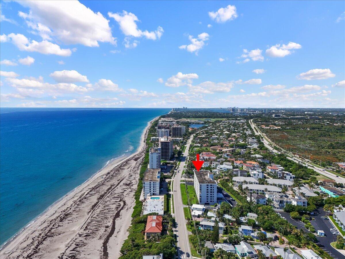 911 Ocean Drive 601