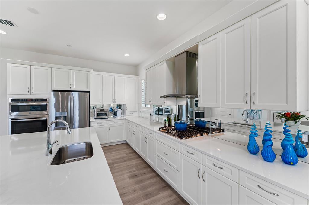 12510 Gross Pointe Drive