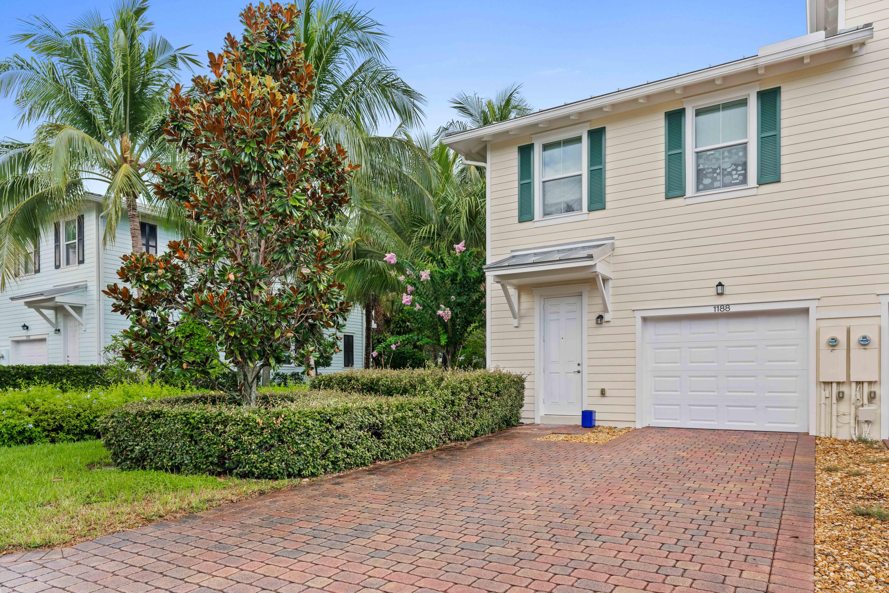 1188 Dakota Drive