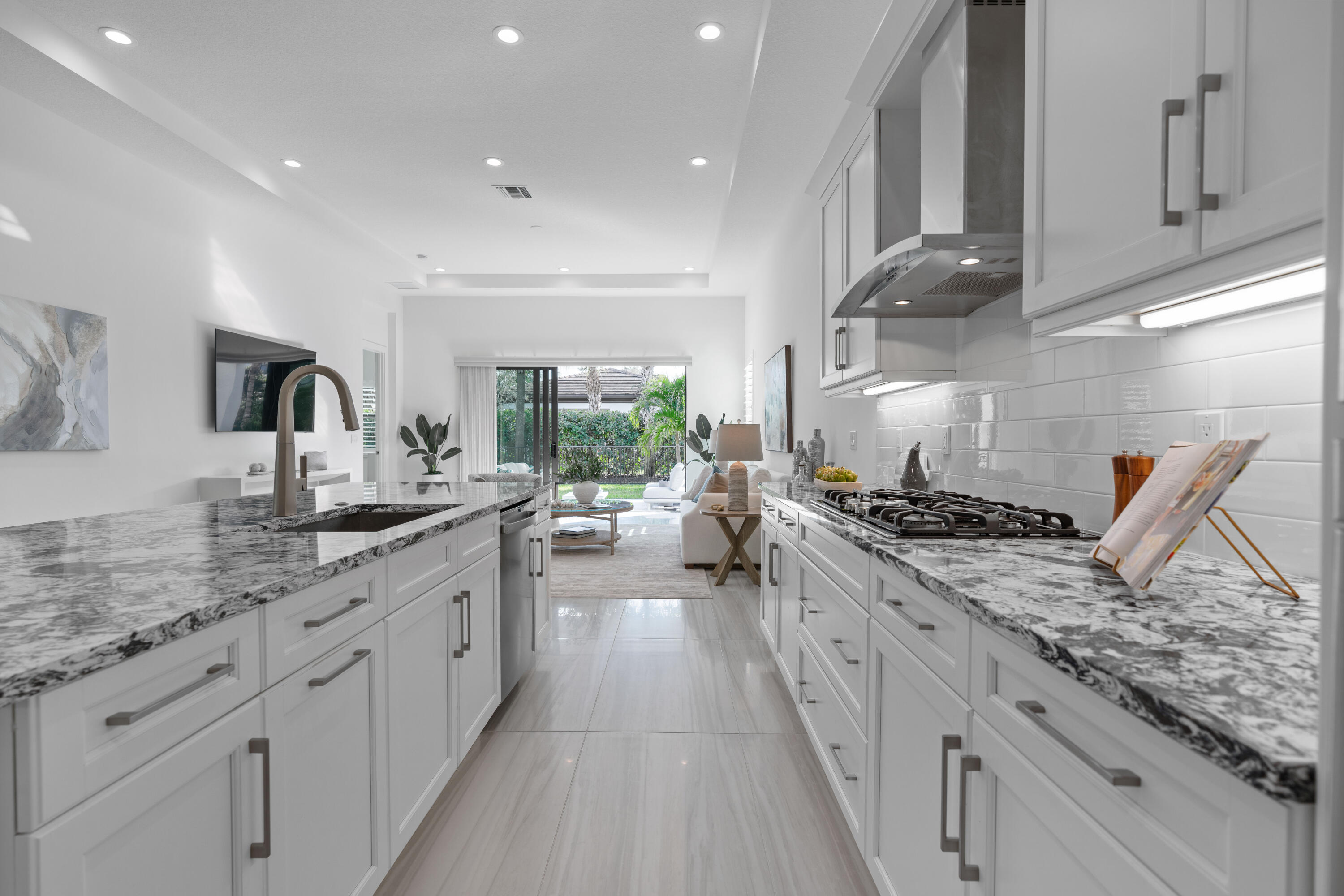 13710 Artisan Circle