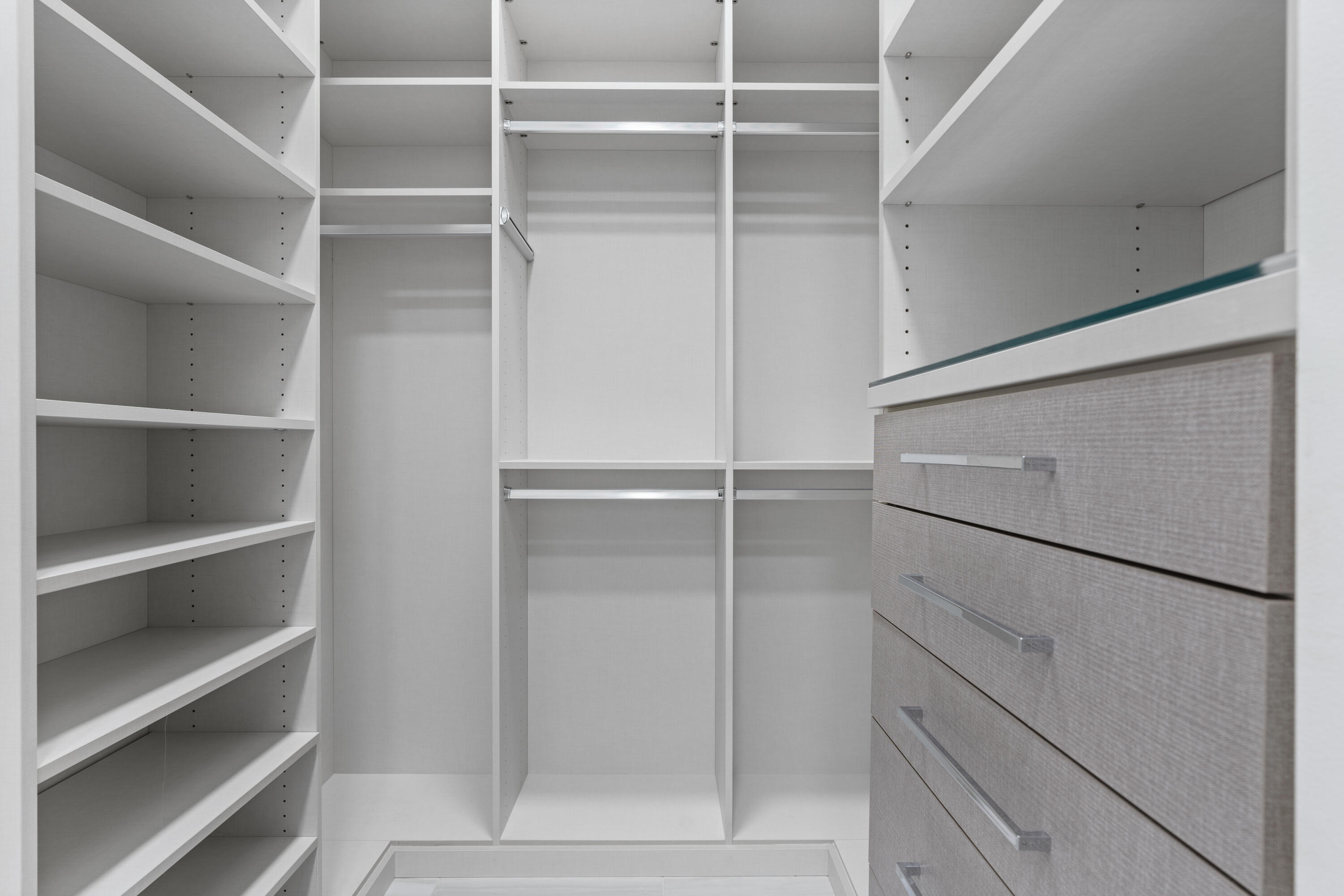 13710 Artisan Circle