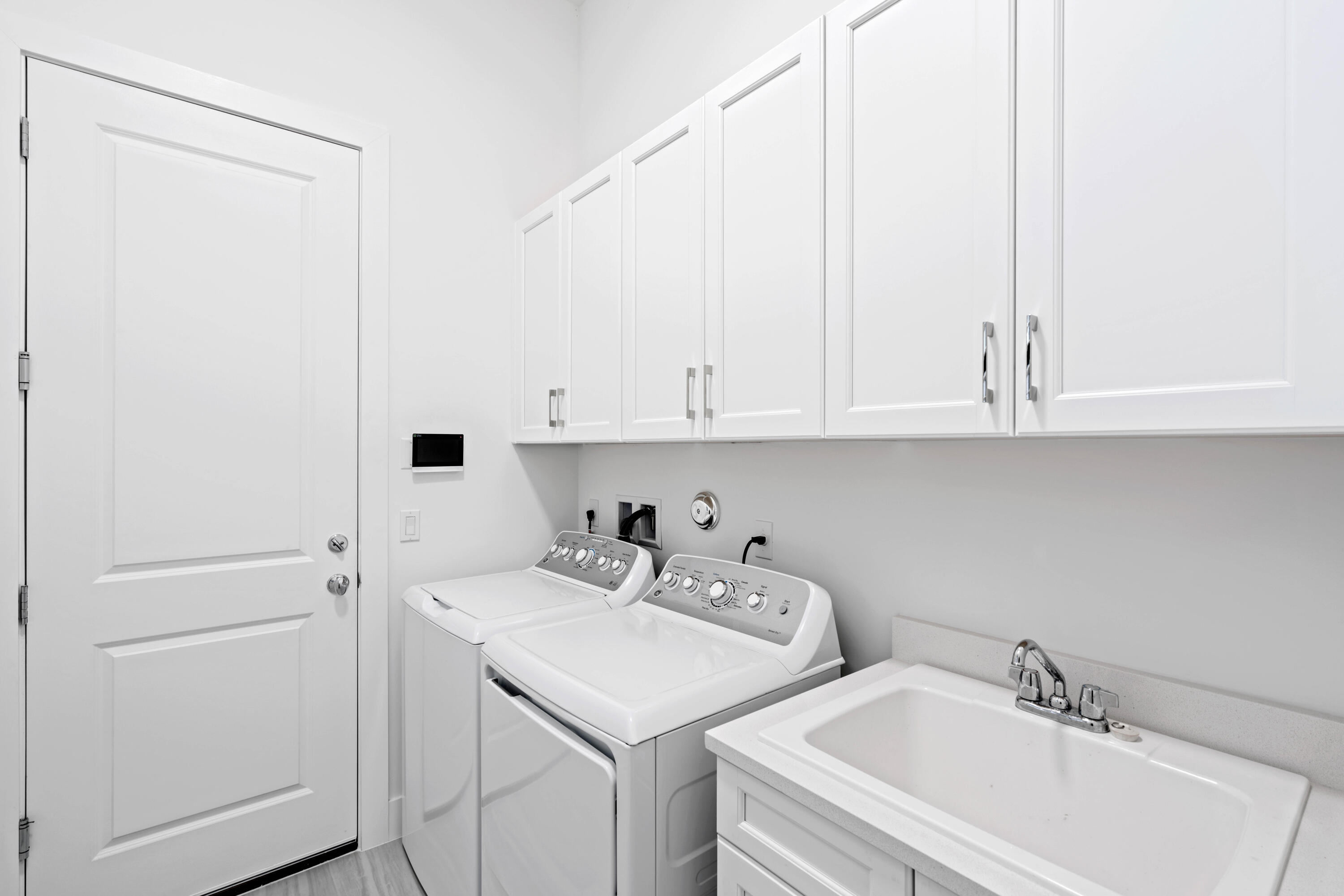 13710 Artisan Circle