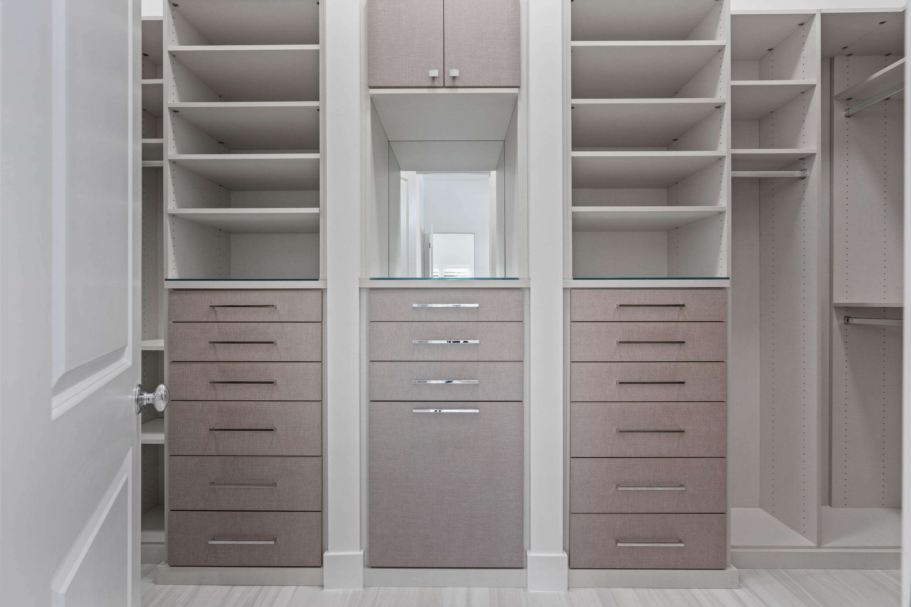 13710 Artisan Circle