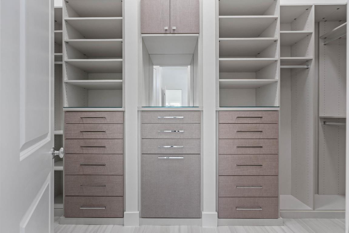 13710 Artisan Circle