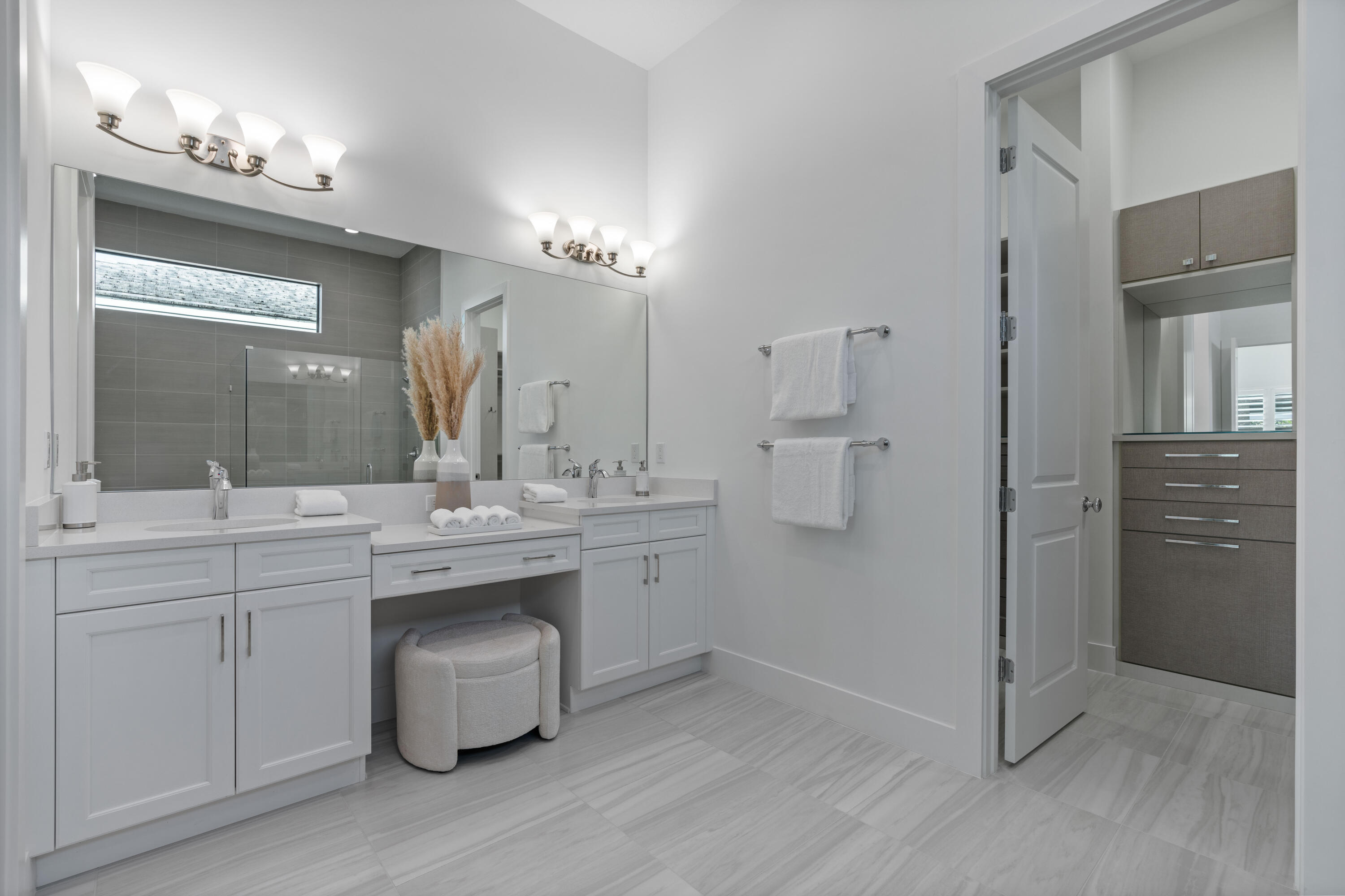 13710 Artisan Circle