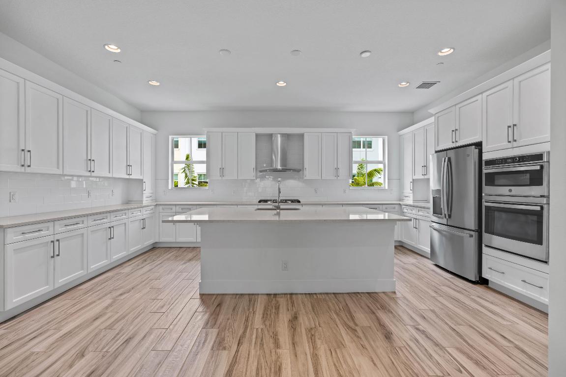 5210 Beckman Terrace