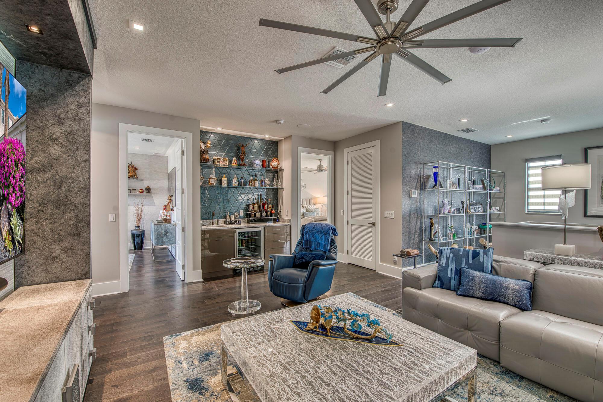 13651 Artisan Cir Circle