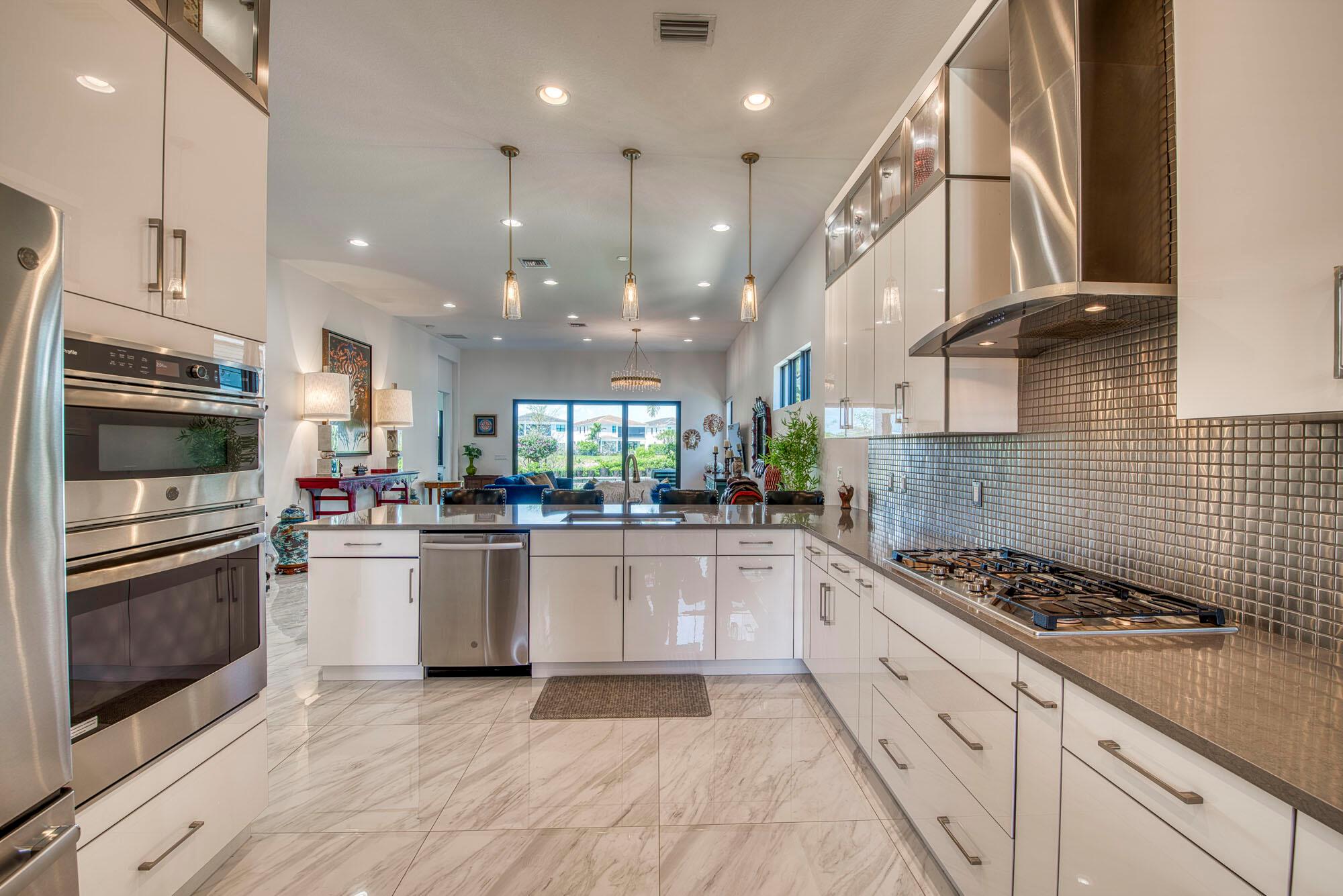 13701 Artisan Circle