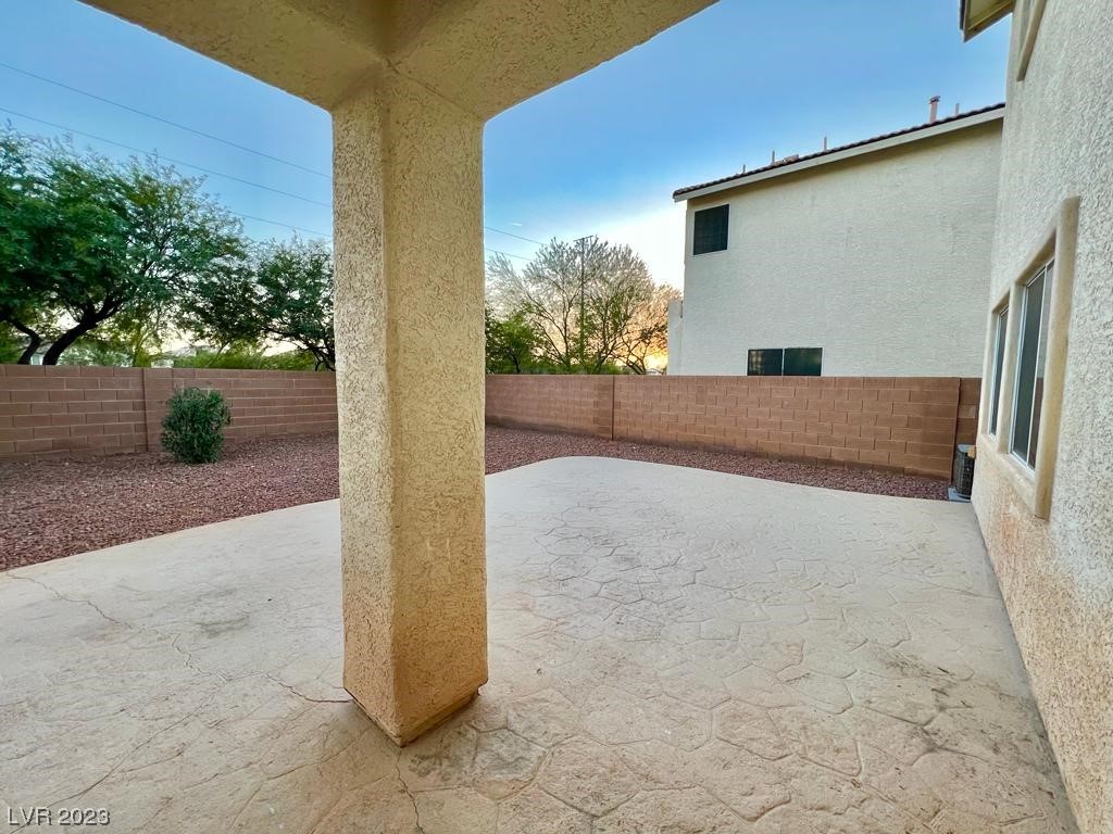 1205 MALIBU SANDS Avenue