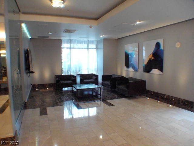 200 West Sahara Avenue 2812