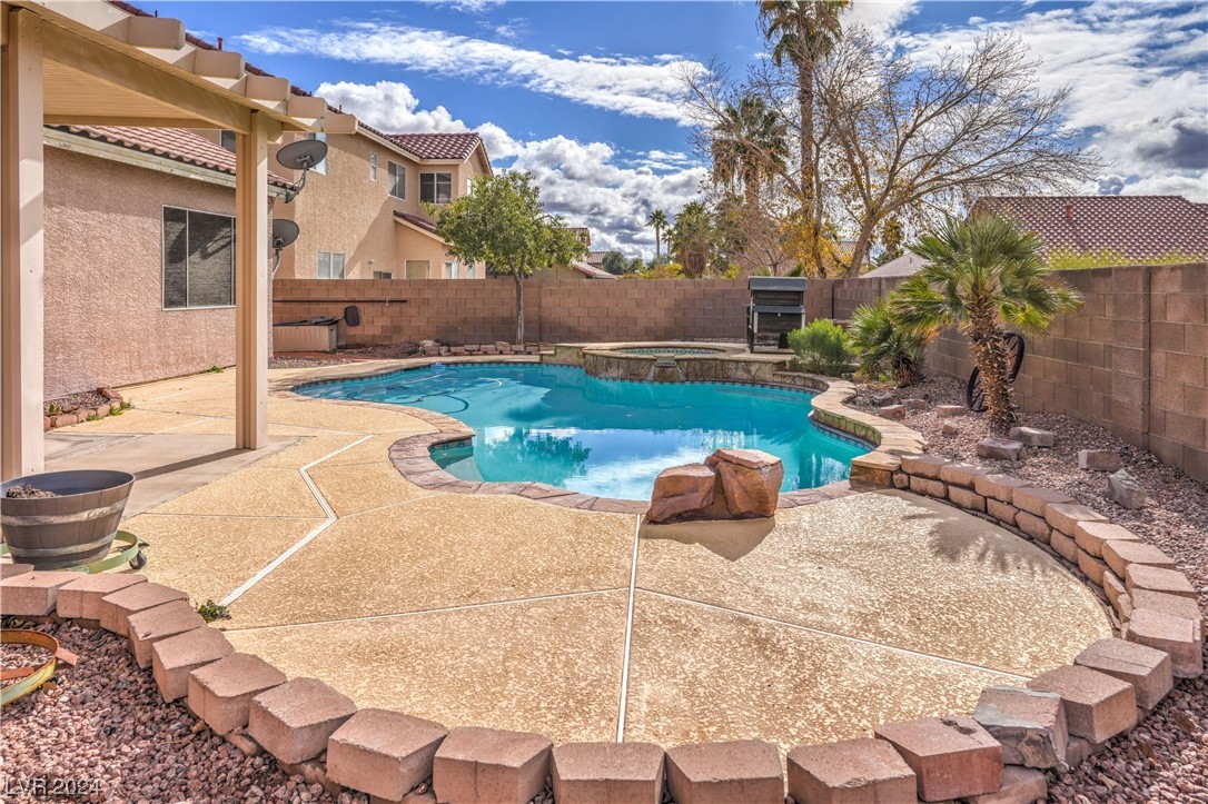1397 Blazing Sand Street