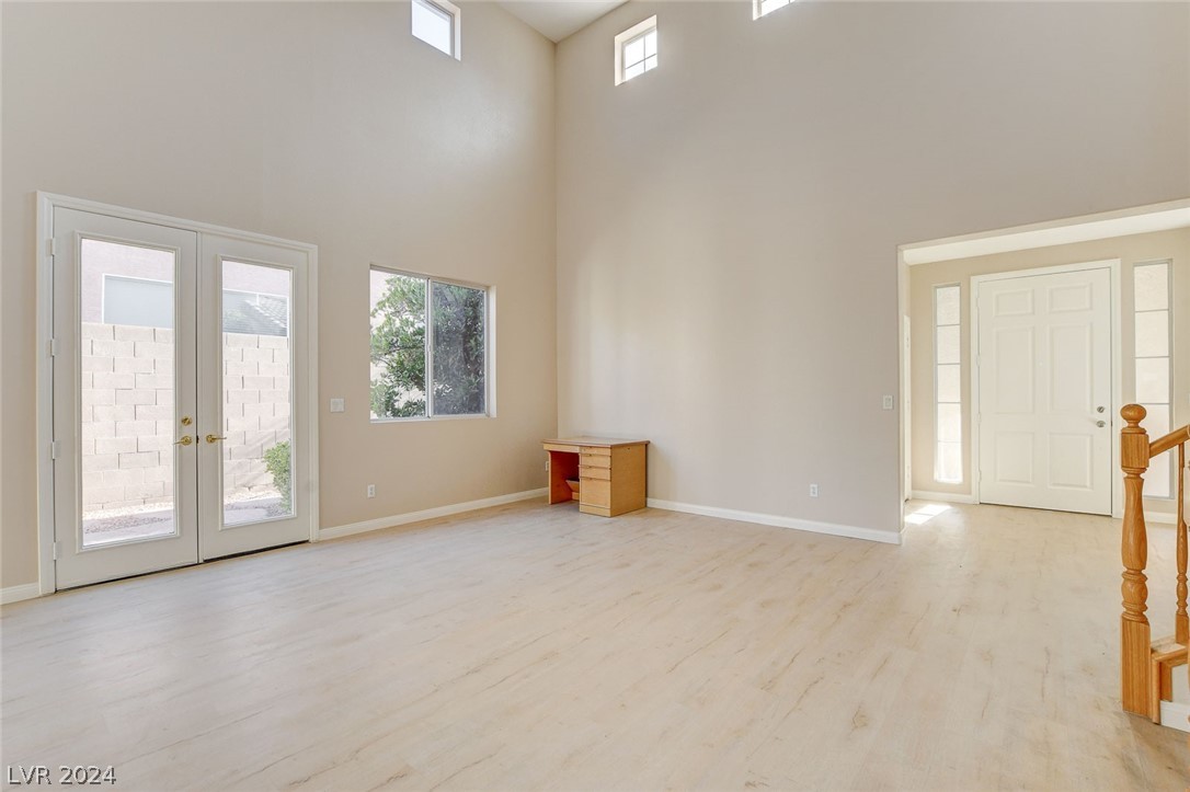 3232 Bishop Pine Street