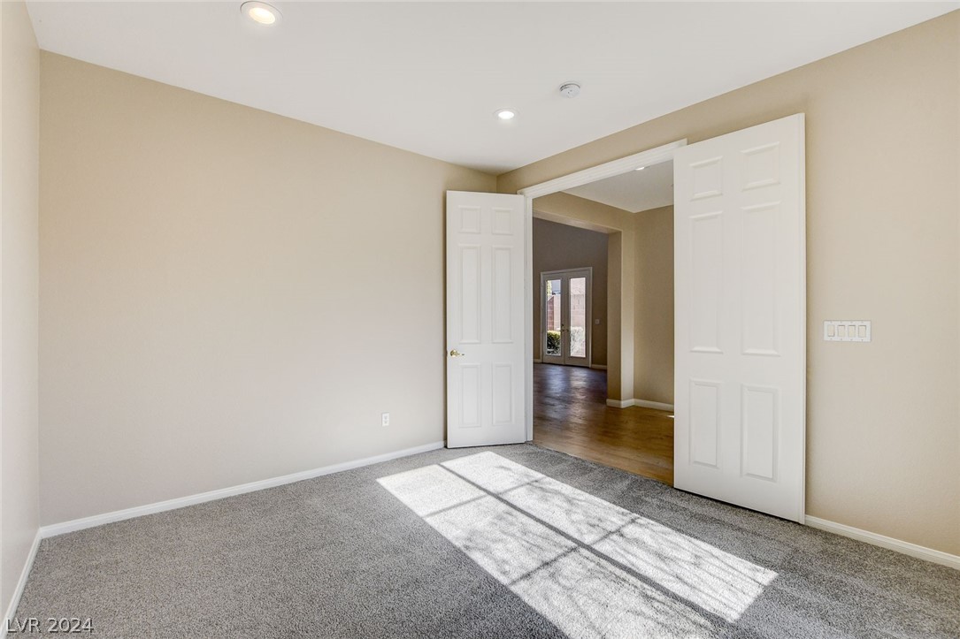 3232 Bishop Pine Street