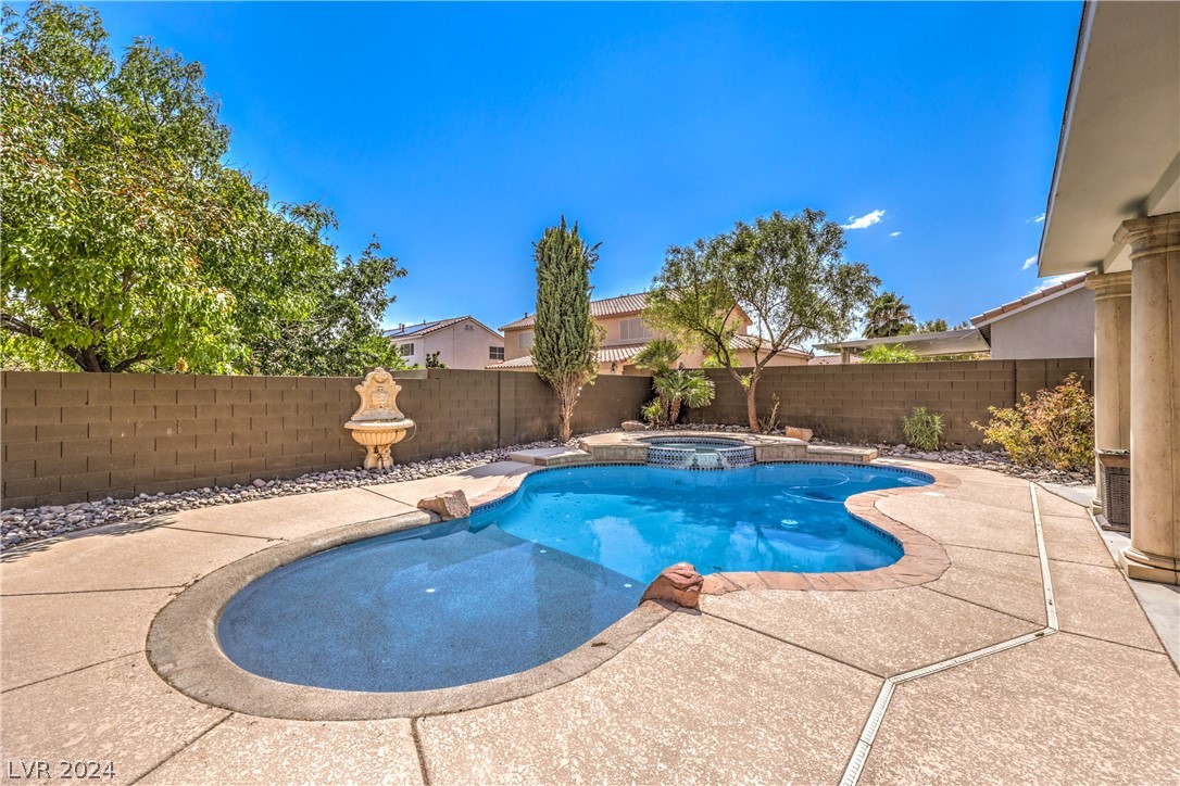 1217 Big Tree Avenue