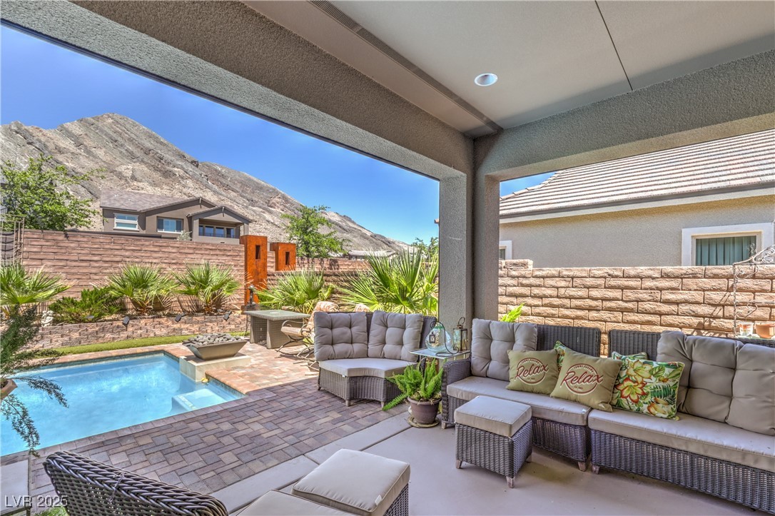 11185 Black Fire Opal Drive