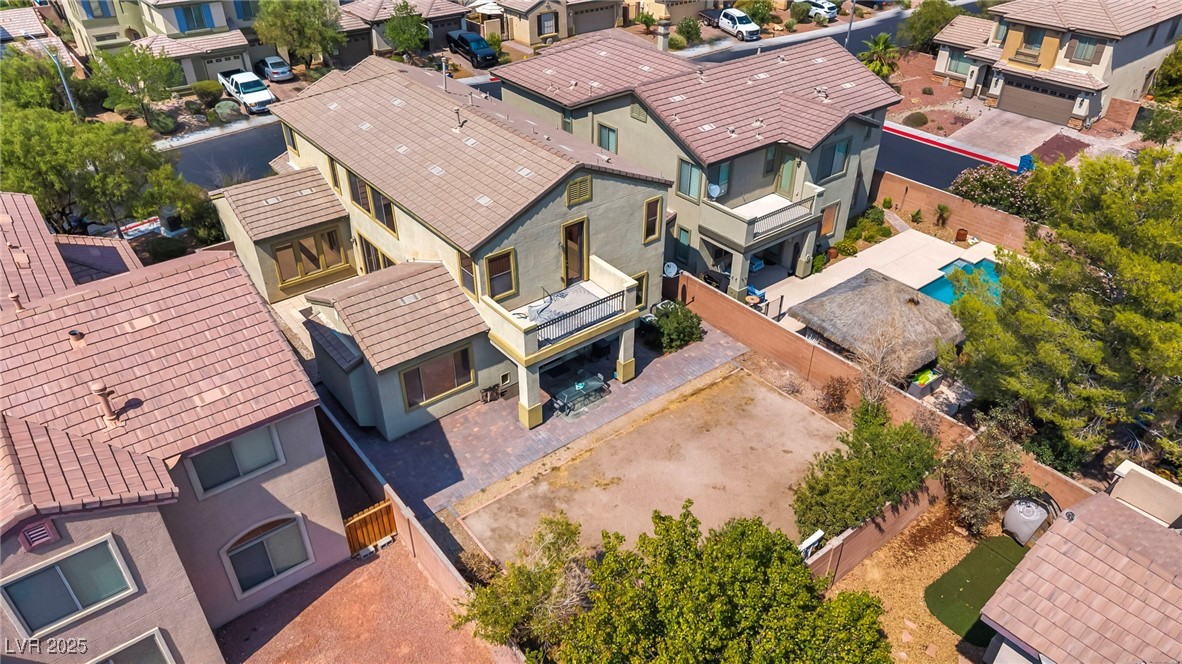 3909 Kettle Falls Avenue