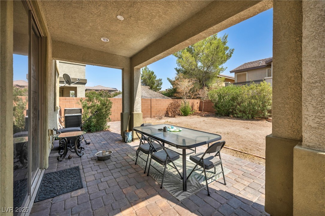 3909 Kettle Falls Avenue