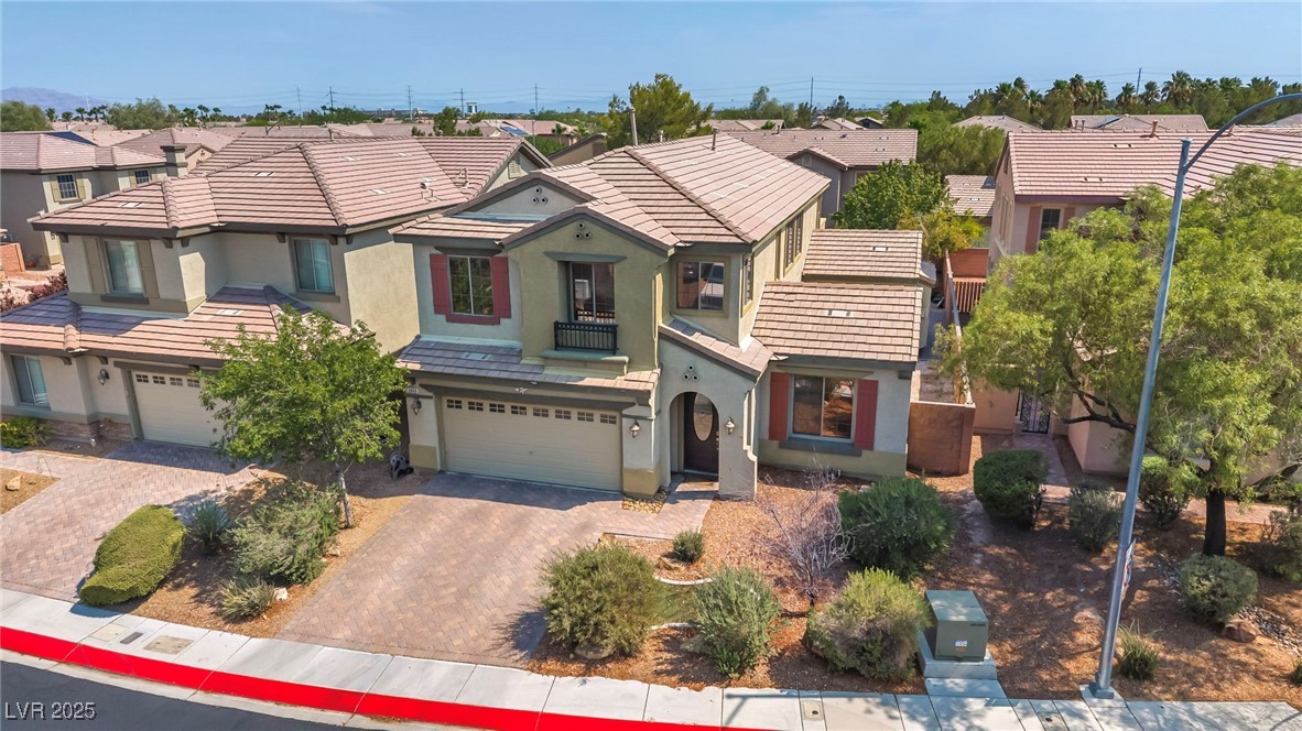 3909 Kettle Falls Avenue