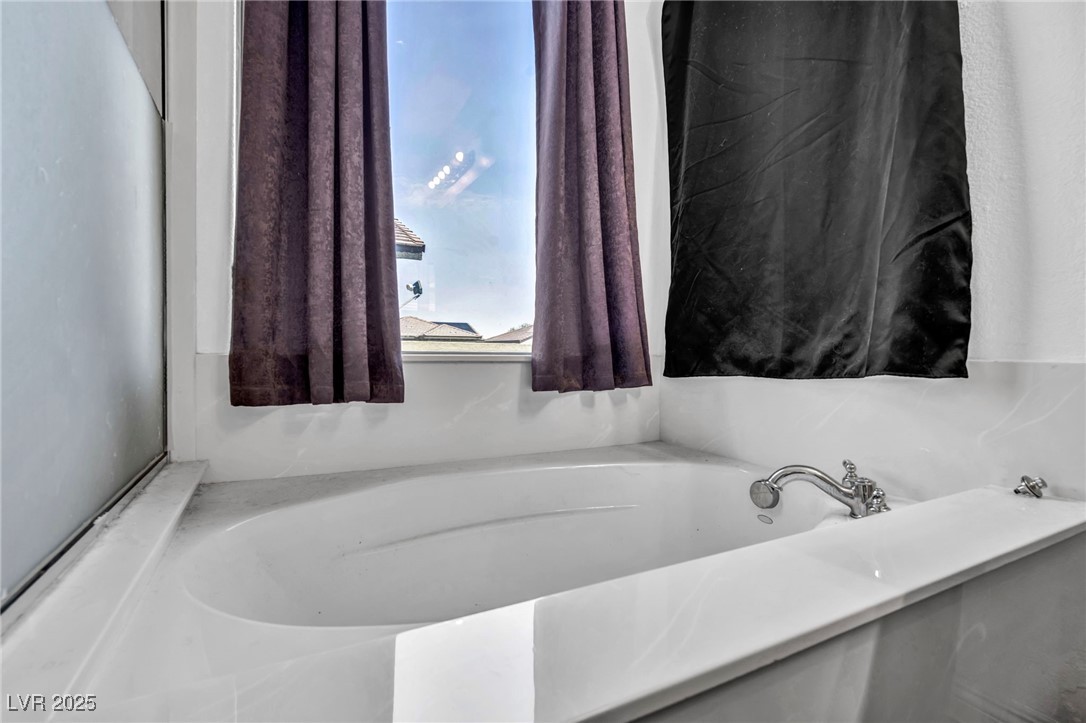 3909 Kettle Falls Avenue