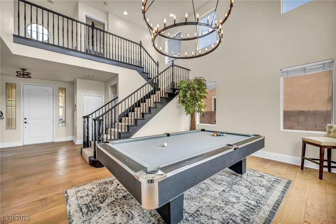 6908 Forest Gate Street