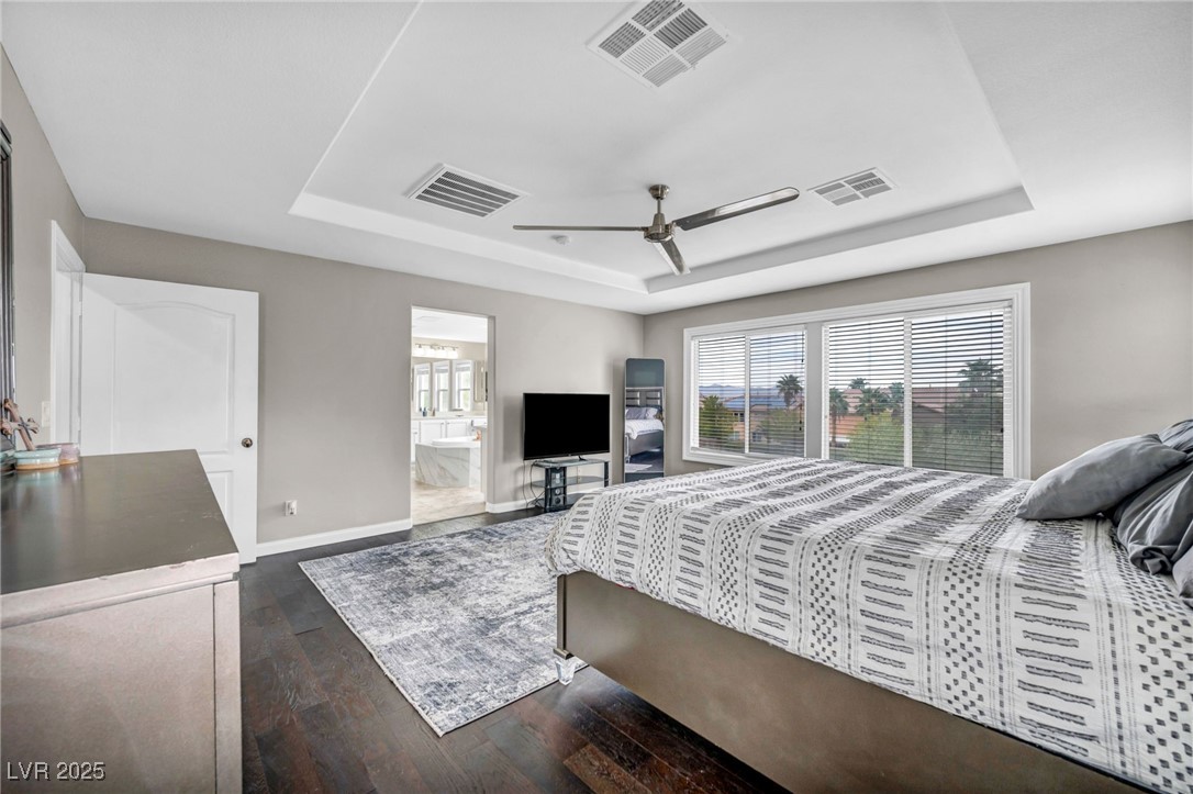 6908 Forest Gate Street