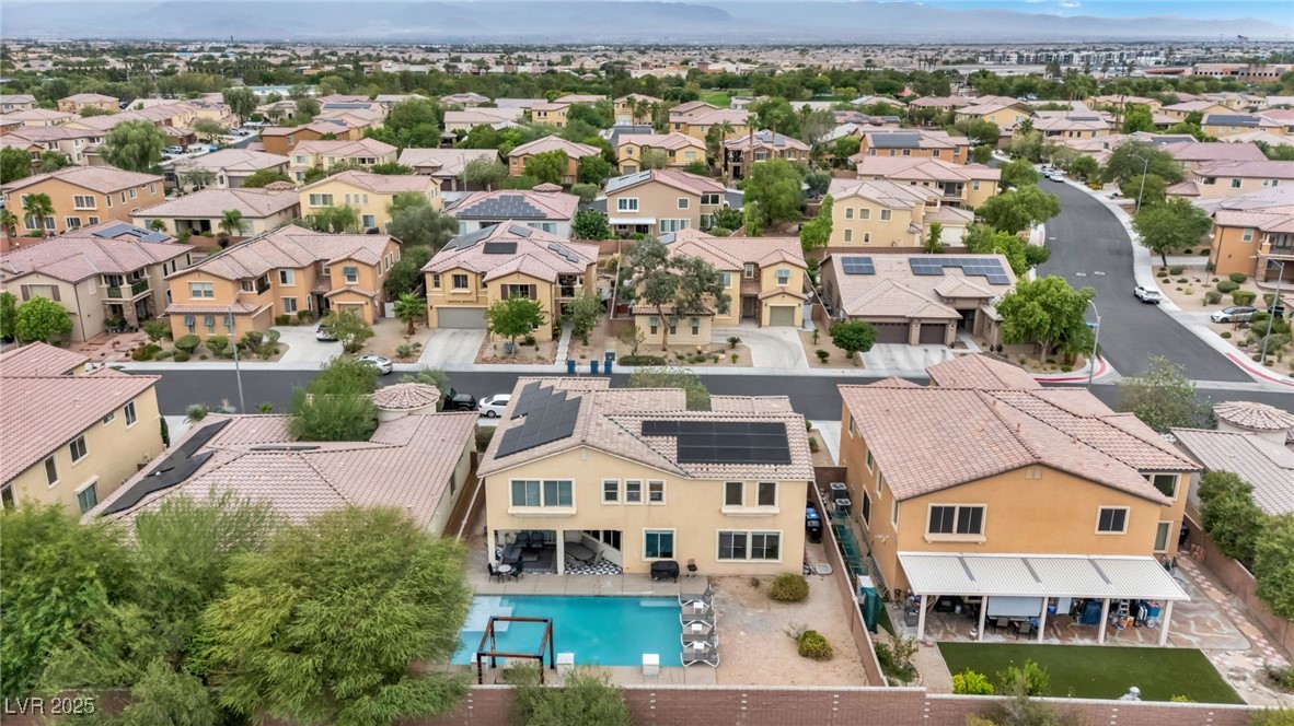 6908 Forest Gate Street