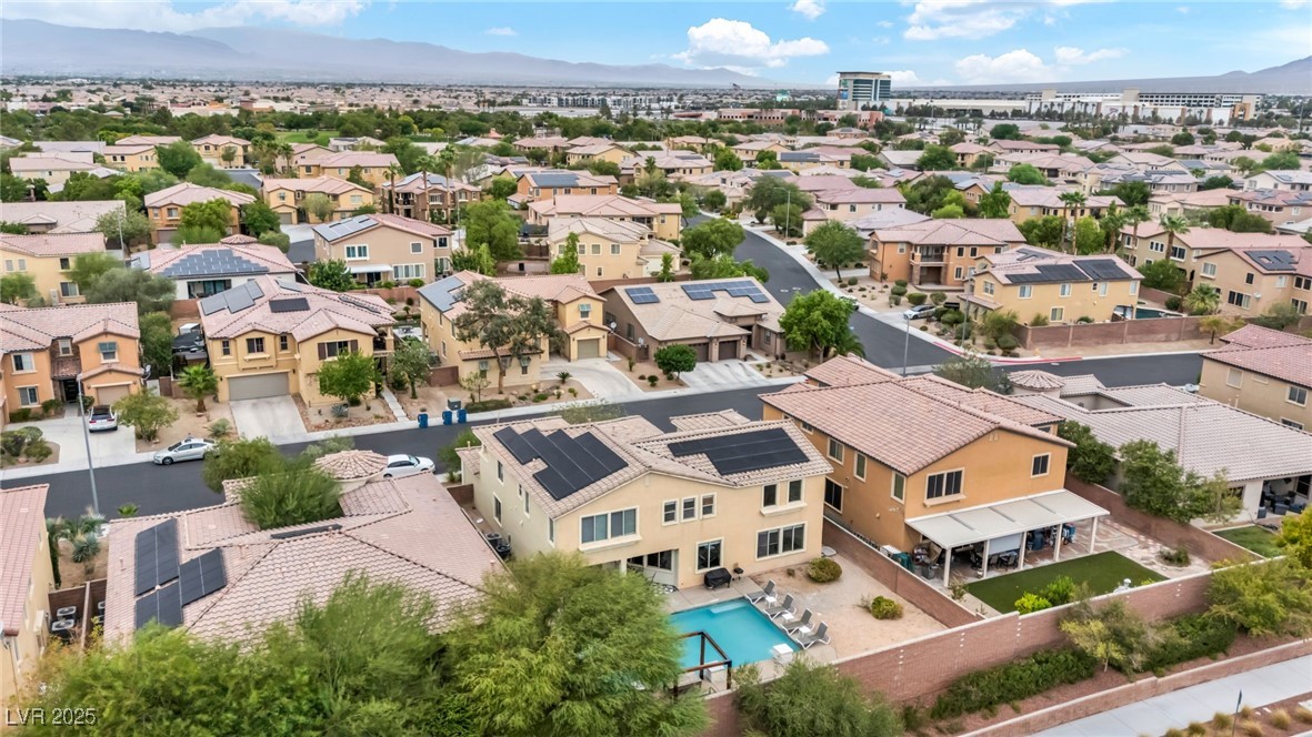 6908 Forest Gate Street