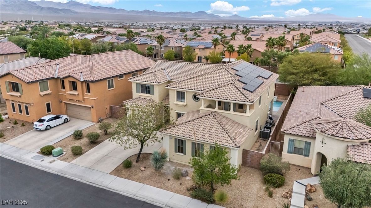 6908 Forest Gate Street