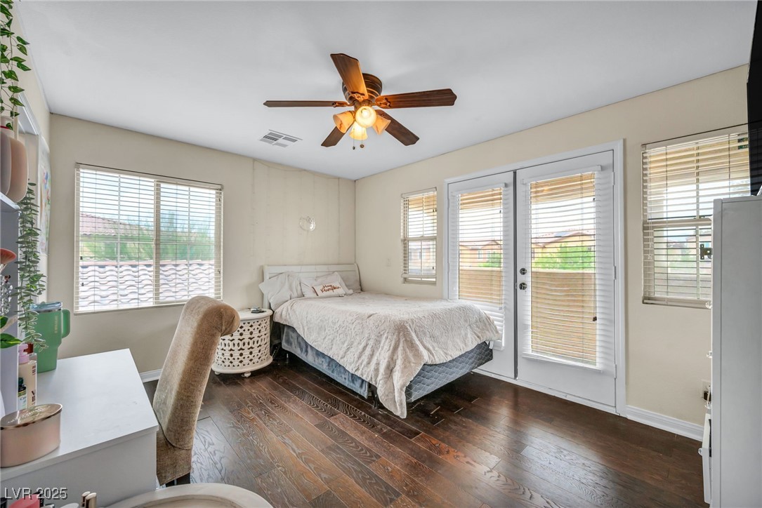 6908 Forest Gate Street