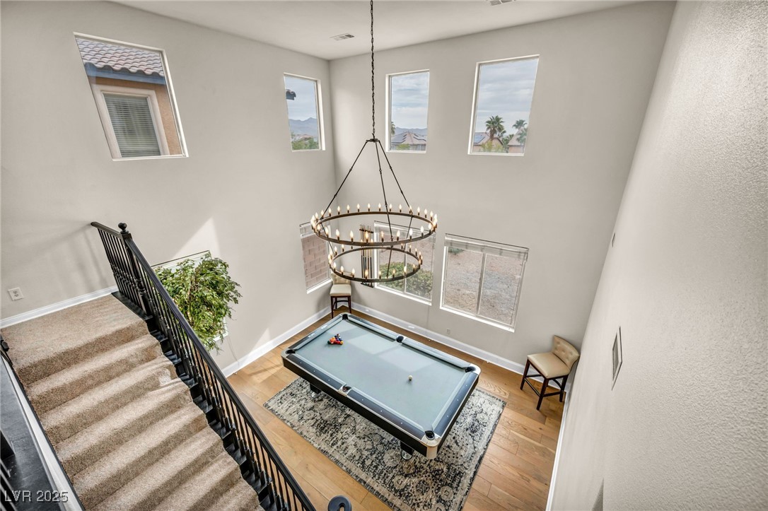 6908 Forest Gate Street