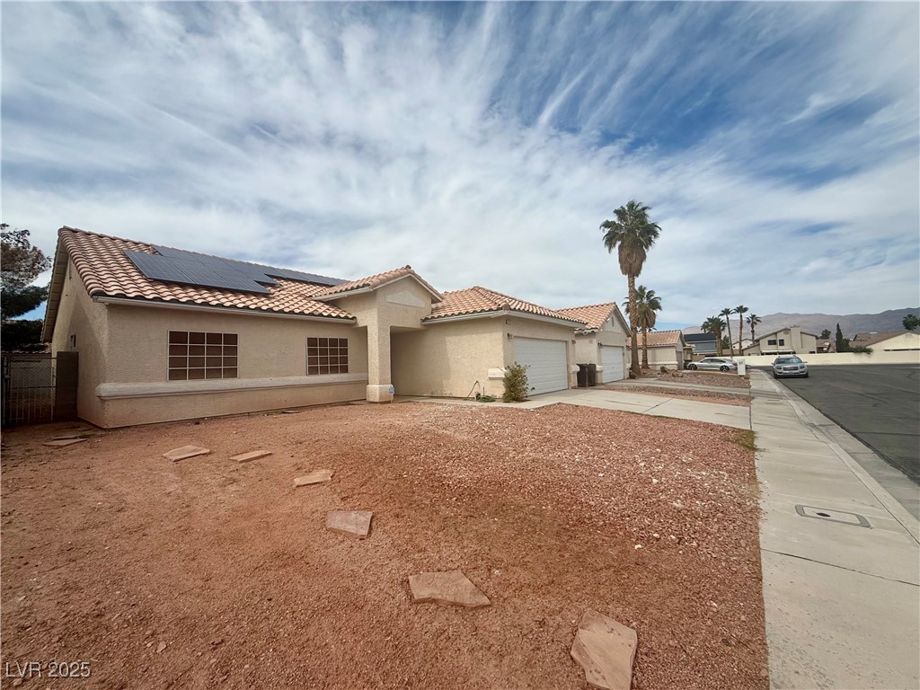 5133 Coral Beach Street