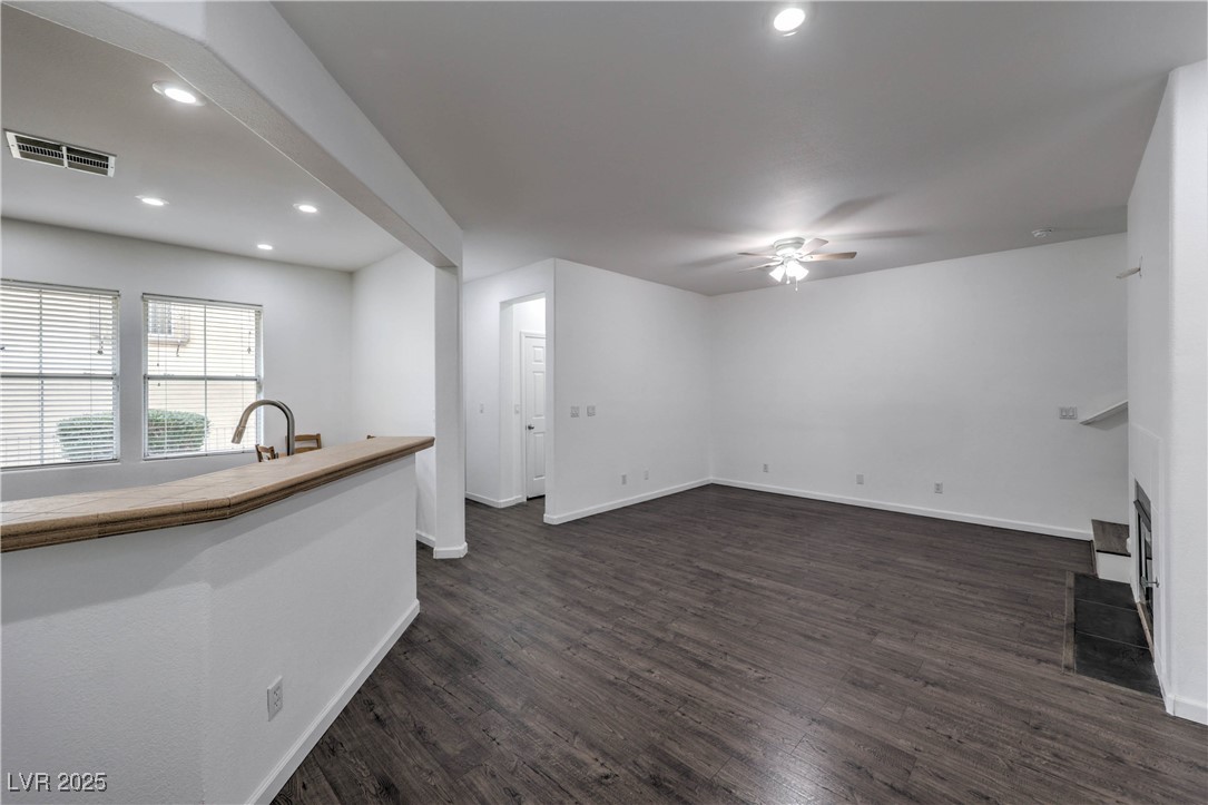 1044 Creeping Zinnia Court