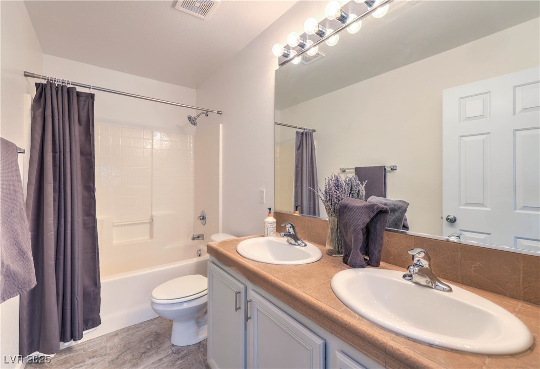 1044 Creeping Zinnia Court