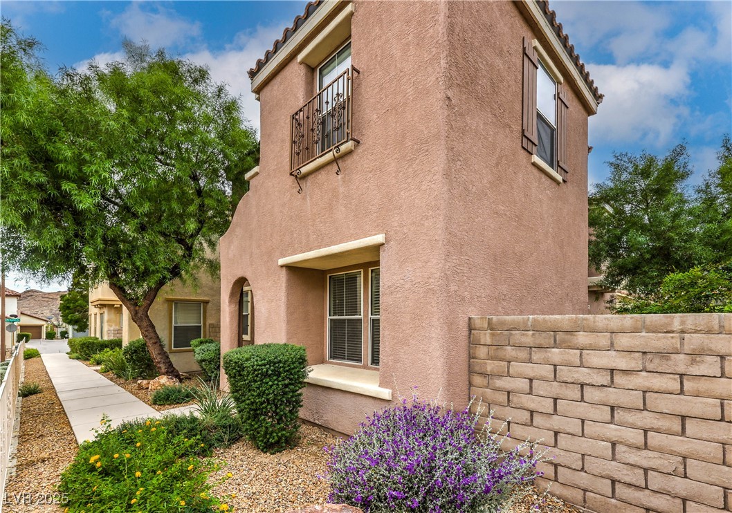 1044 Creeping Zinnia Court