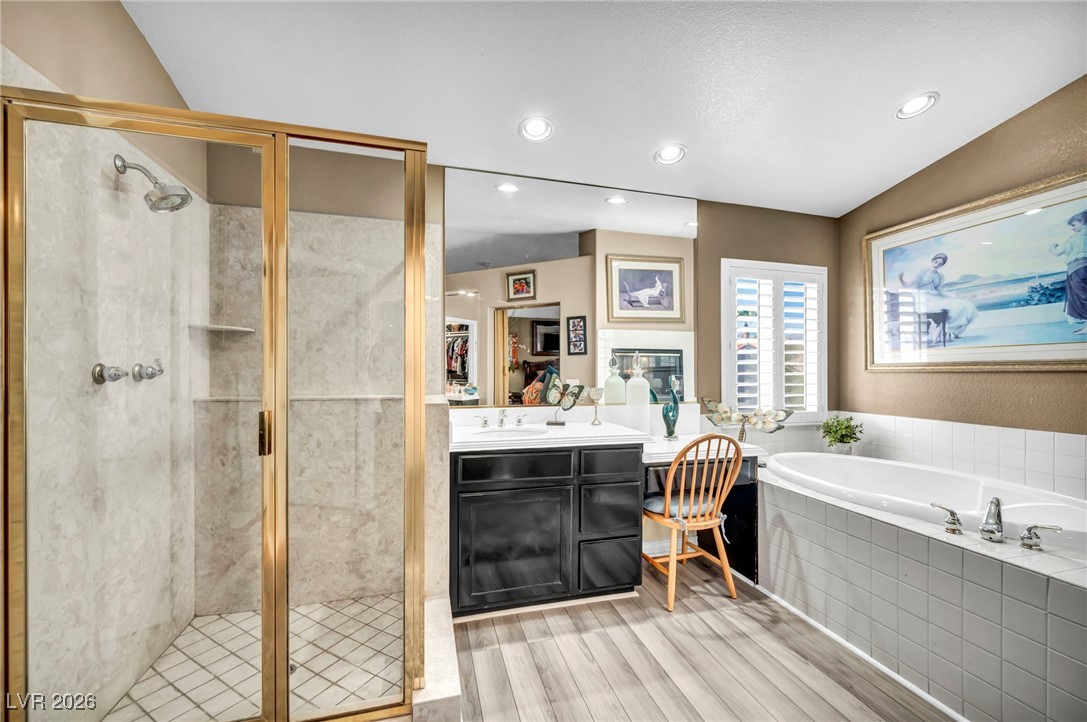 9592 Gainey Ranch Avenue