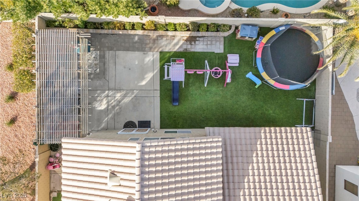 9592 Gainey Ranch Avenue