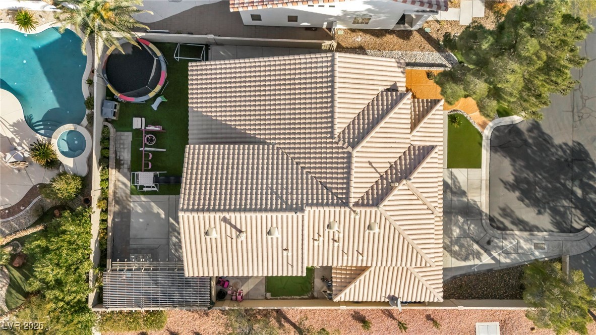 9592 Gainey Ranch Avenue